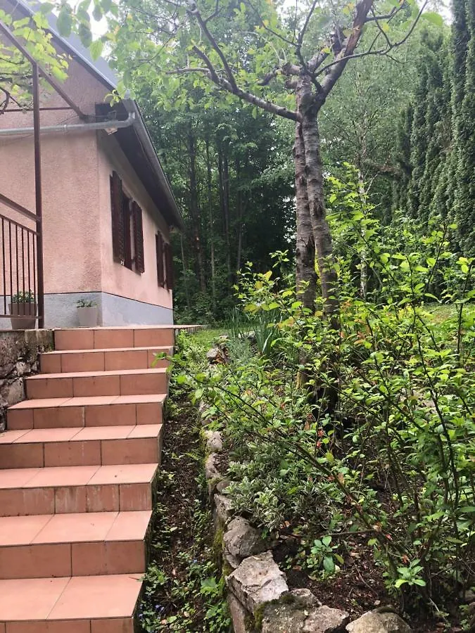 Holiday home Kuca Za Odmor Jelkica Villa Vrbovsko